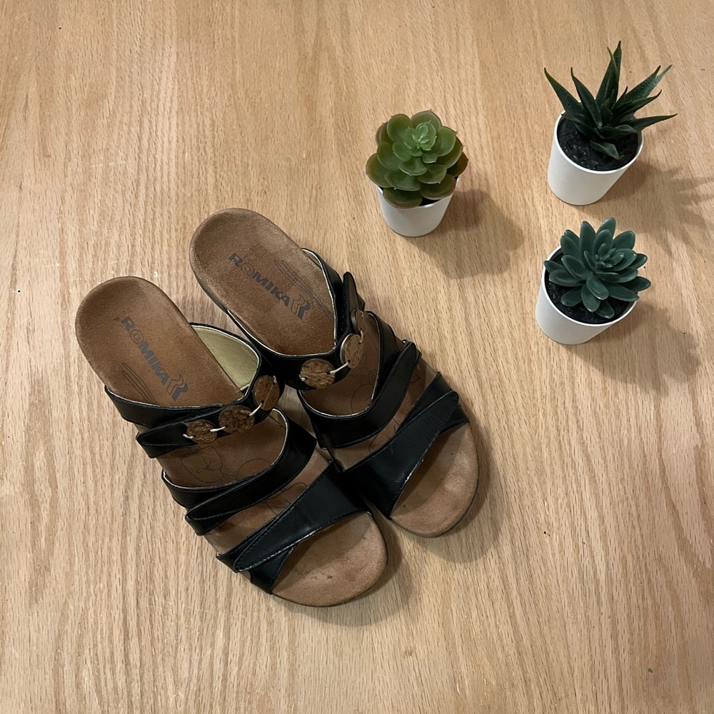 Romika Wedge Sandals